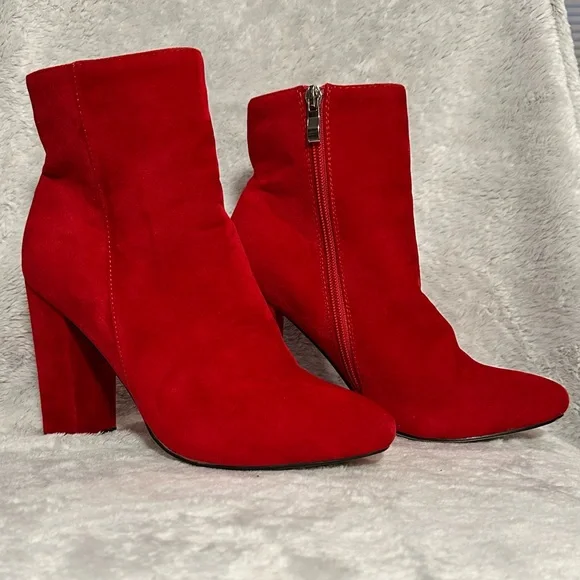PrettyLittleThing RED Heeled Boots with Chunky Heel and Rounded Toe Women size 6 - Picture 13 of 15